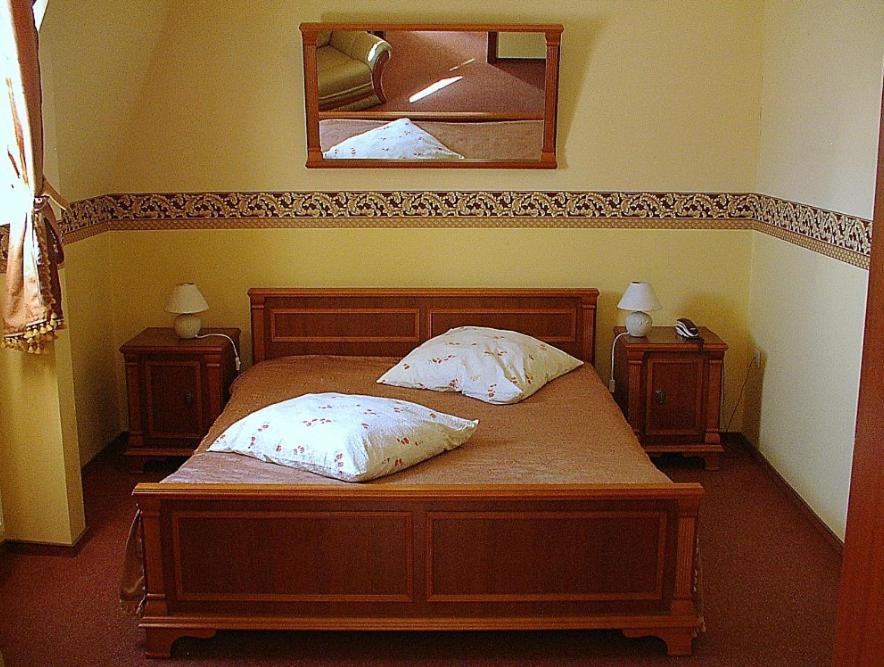 Hotel Regius Opole Phòng bức ảnh