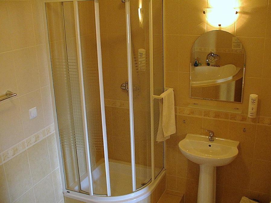 Hotel Regius Opole Phòng bức ảnh