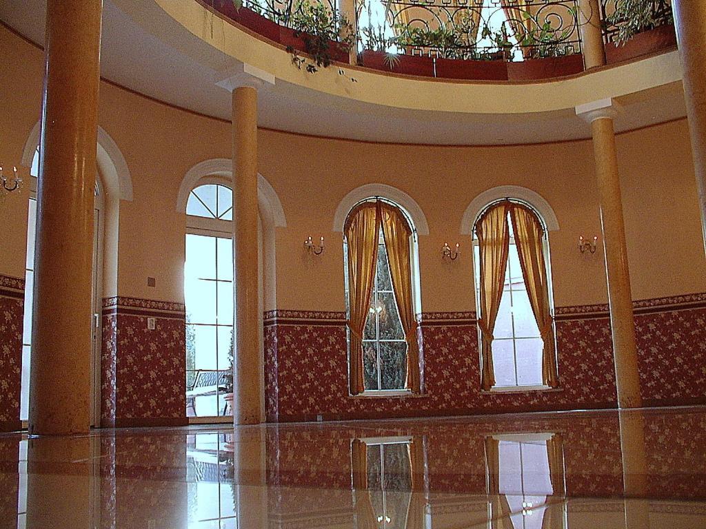 Hotel Regius Opole Ngoại thất bức ảnh